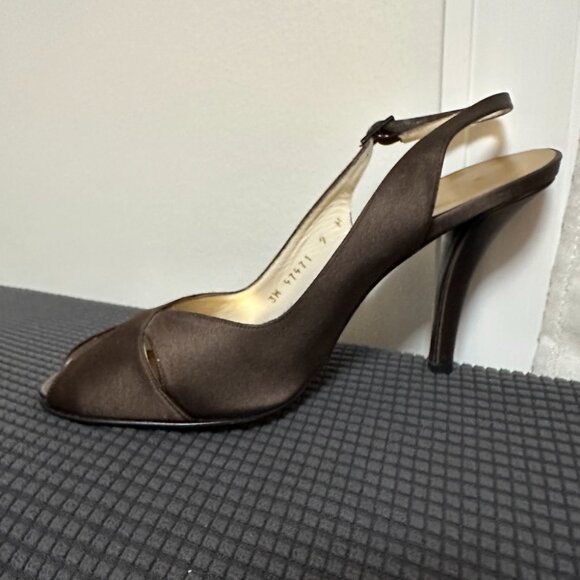 Stuart Weitzman Chocolate Brown Satin Peep-Toe Slingback Heels Size 9 - Picture 11 of 14